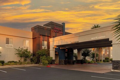 Hampton Inn & Suites Sacramento-Cal Expo
