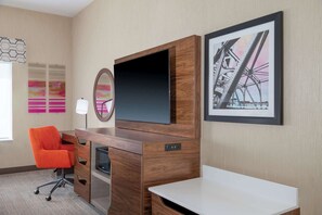 Caja de seguridad en la habitación y escritorio 