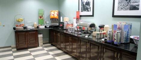 Petit déjeuner compris