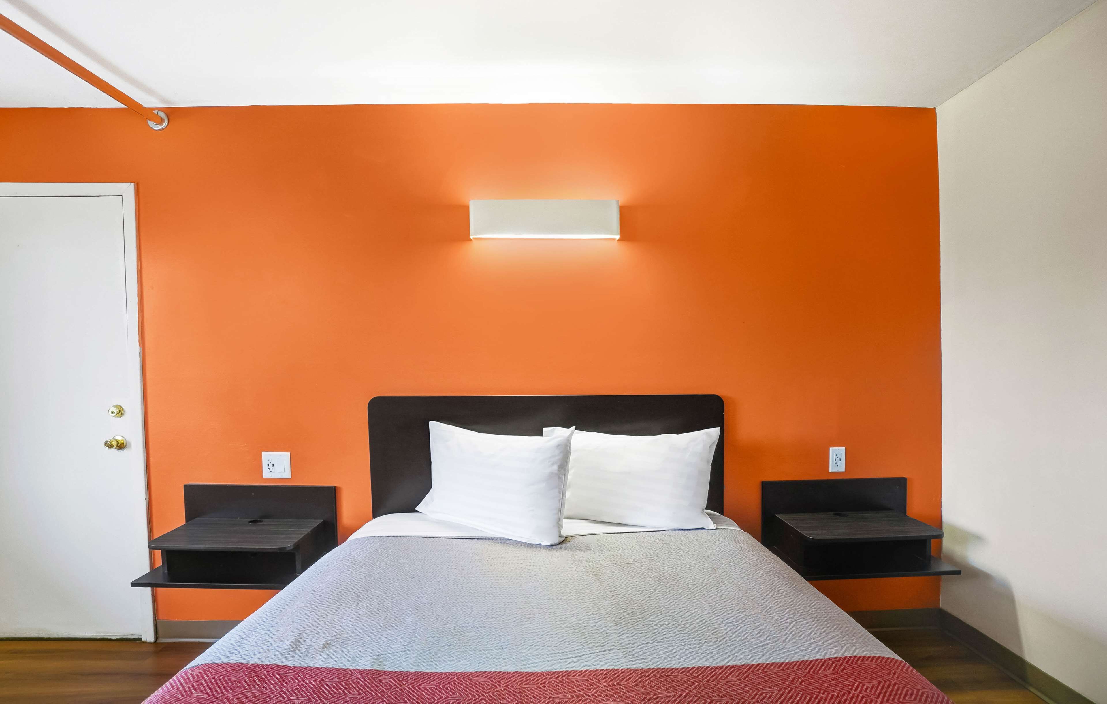 Wi-Fi gratuit, draps fournis