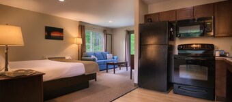 Sun & Ski Inn And Suites