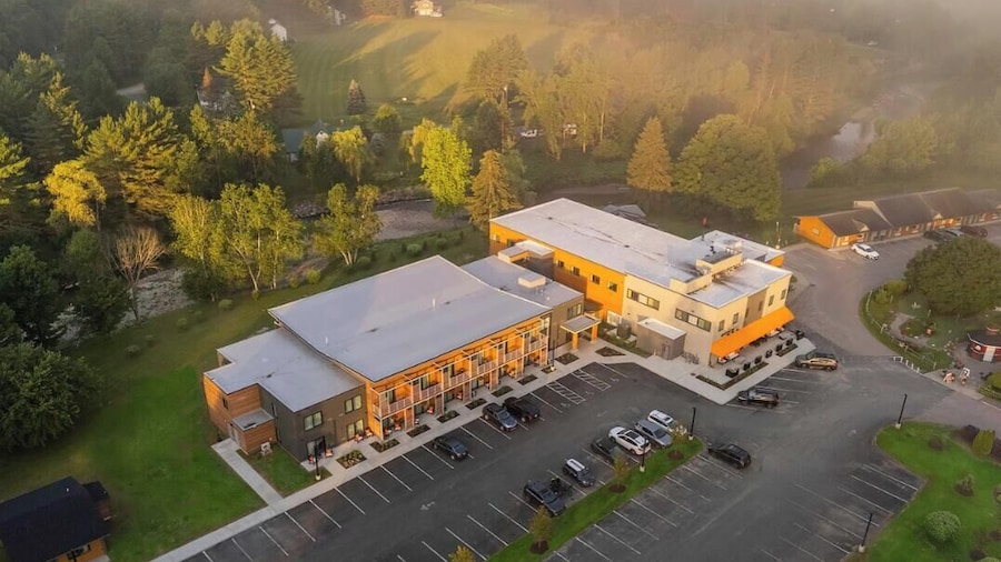 Sun & Ski Inn And Suites