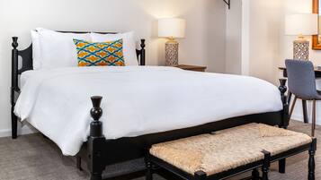 Habitación Deluxe, 1 cama Queen size | 1 habitación, tabla de planchar con plancha y cunas gratuitas