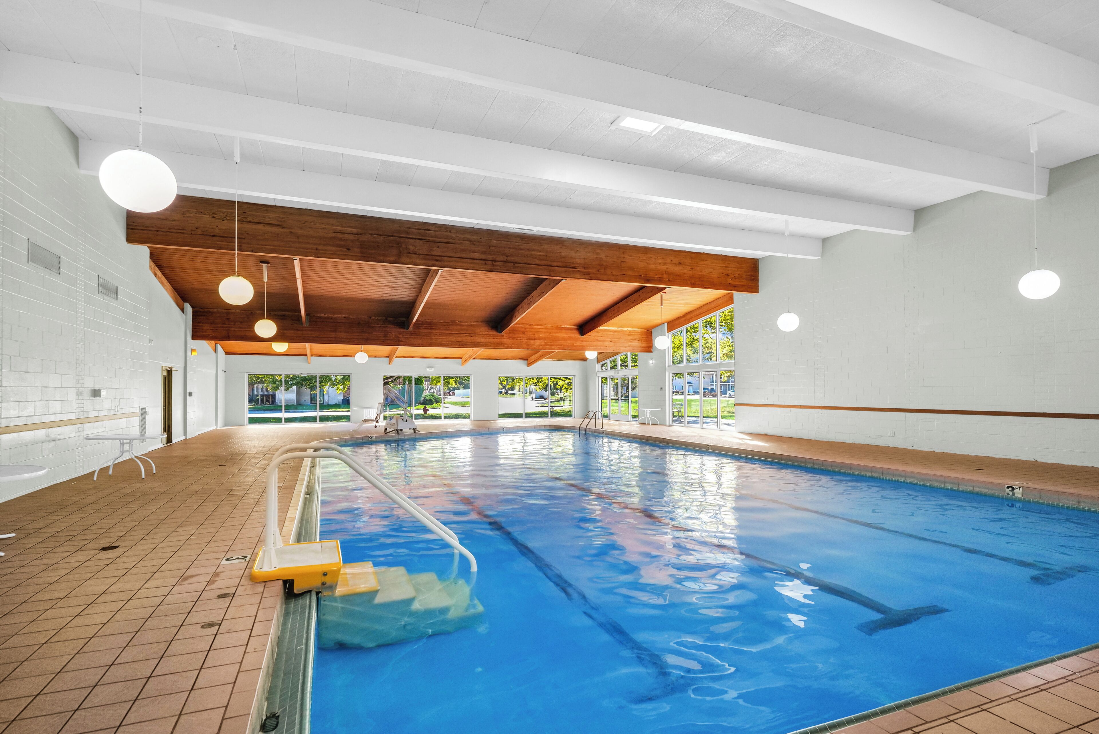 indoor pool, pool loungers