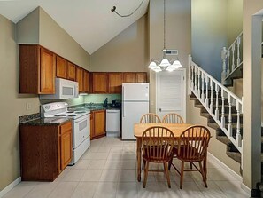 2 King beds with loft