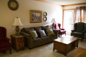 Bloc d'apartaments, 2 dormitoris (408) | Sala d'estar | Televisor LCD i llar de foc 