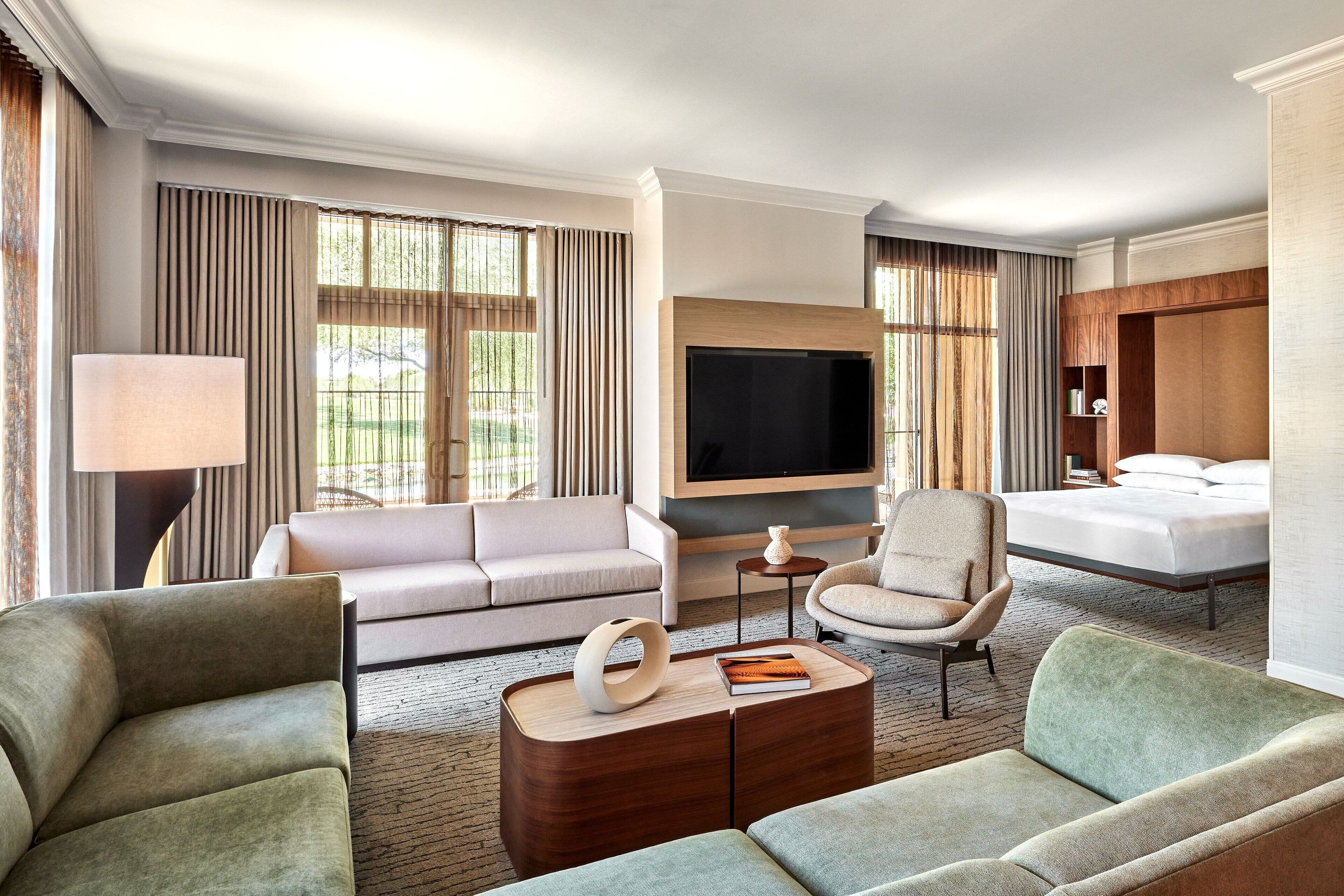 1 bedroom, pillow-top beds, in-room safe, desk