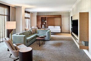 Pillowtop beds, in-room safe, desk, laptop workspace