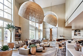 6 restaurants, breakfast, lunch, dinner served; American cuisine at JW Marriott Phoenix Desert Ridge Resort & Spa