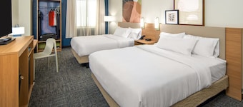 Spark by Hilton Parker Denver SE