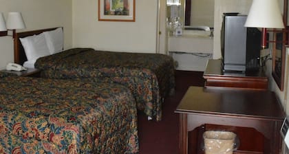 Knights Inn Hurricane Mills