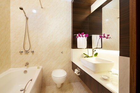 Village Hotel Bugis by Far East Hospitality - Image 23