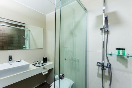 Village Hotel Bugis by Far East Hospitality - Image 57