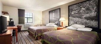 Super 8 by Wyndham Colorado Springs/Afa Area