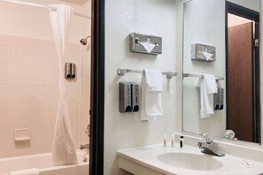 Standard Room, 2 Queen Beds, Non Smoking | Bathroom | Combined shower/bathtub, free toiletries, hair dryer, towels - Super 8 by Wyndham Colorado Springs/Afa Area (Colorado Springs)