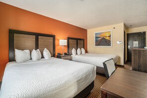 Room, 2 Queen Beds, Non Smoking | Desk, blackout drapes, iron/ironing board, rollaway beds - Days Inn & Suites by Wyndham Traverse City (Traverse City)