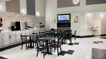 Desayuno continental incluido todos los días