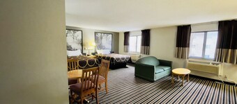 Super 8 by Wyndham Shakopee