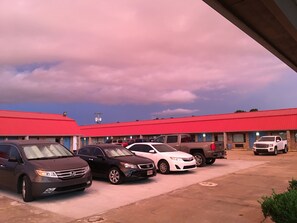 Business centre - Western Motel (Magee)