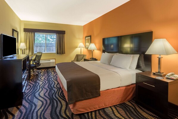 客房, 1 张特大床, 无烟房 | 特色装修、特色家居、办公桌、遮光窗帘