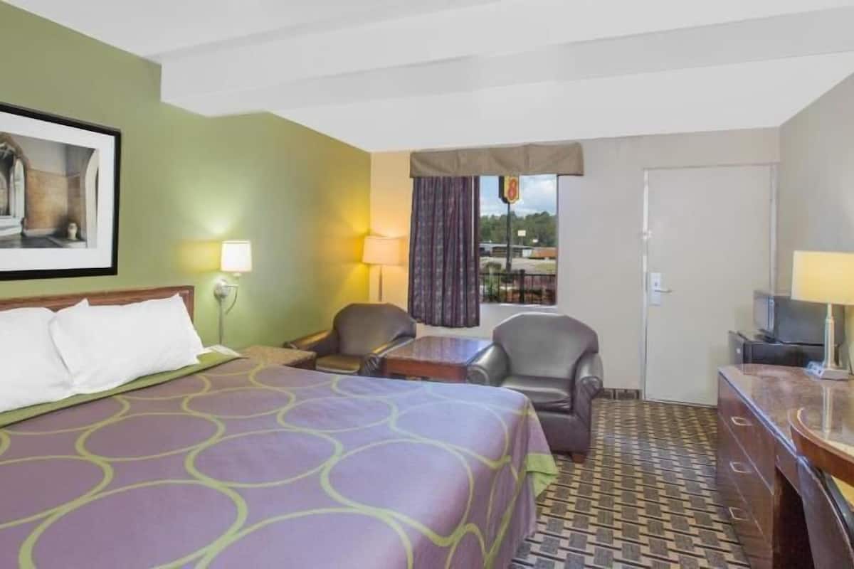 Wifi gratis y ropa de cama