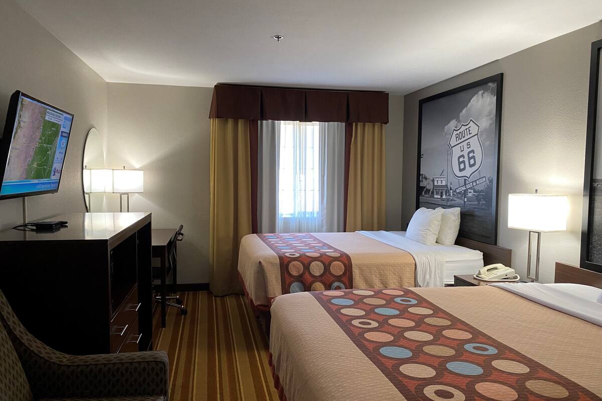 in-room safe, desk, laptop workspace, blackout curtains