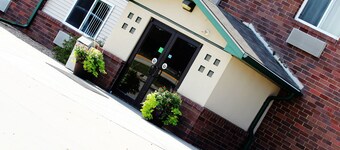 Capri Inn and Suites of Beatrice