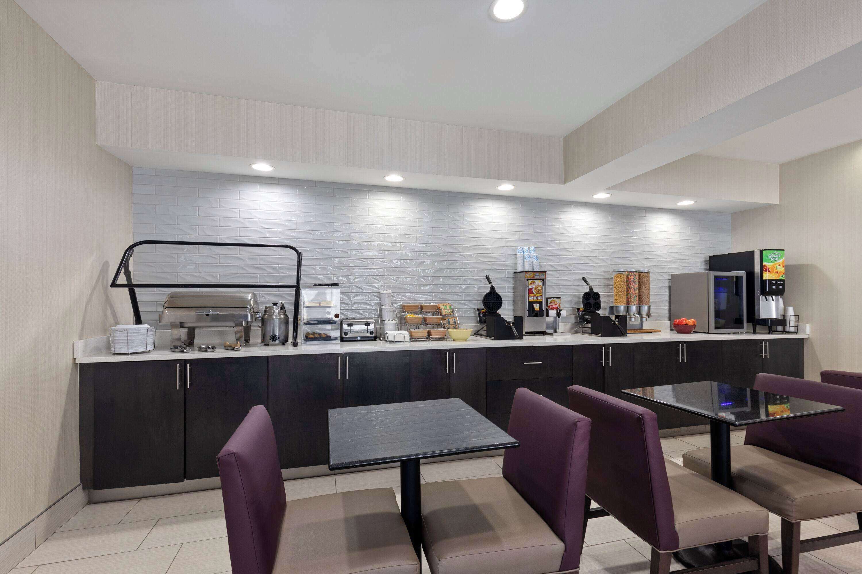 Colazione completa inclusa, servita tutte le mattine 