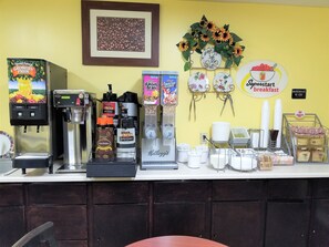 Tägliches inbegriffenes Frühstück zum Mitnehmen