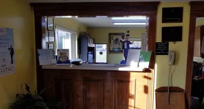 Super 8 by Wyndham Bellmawr NJ/Philadelphia PA Area