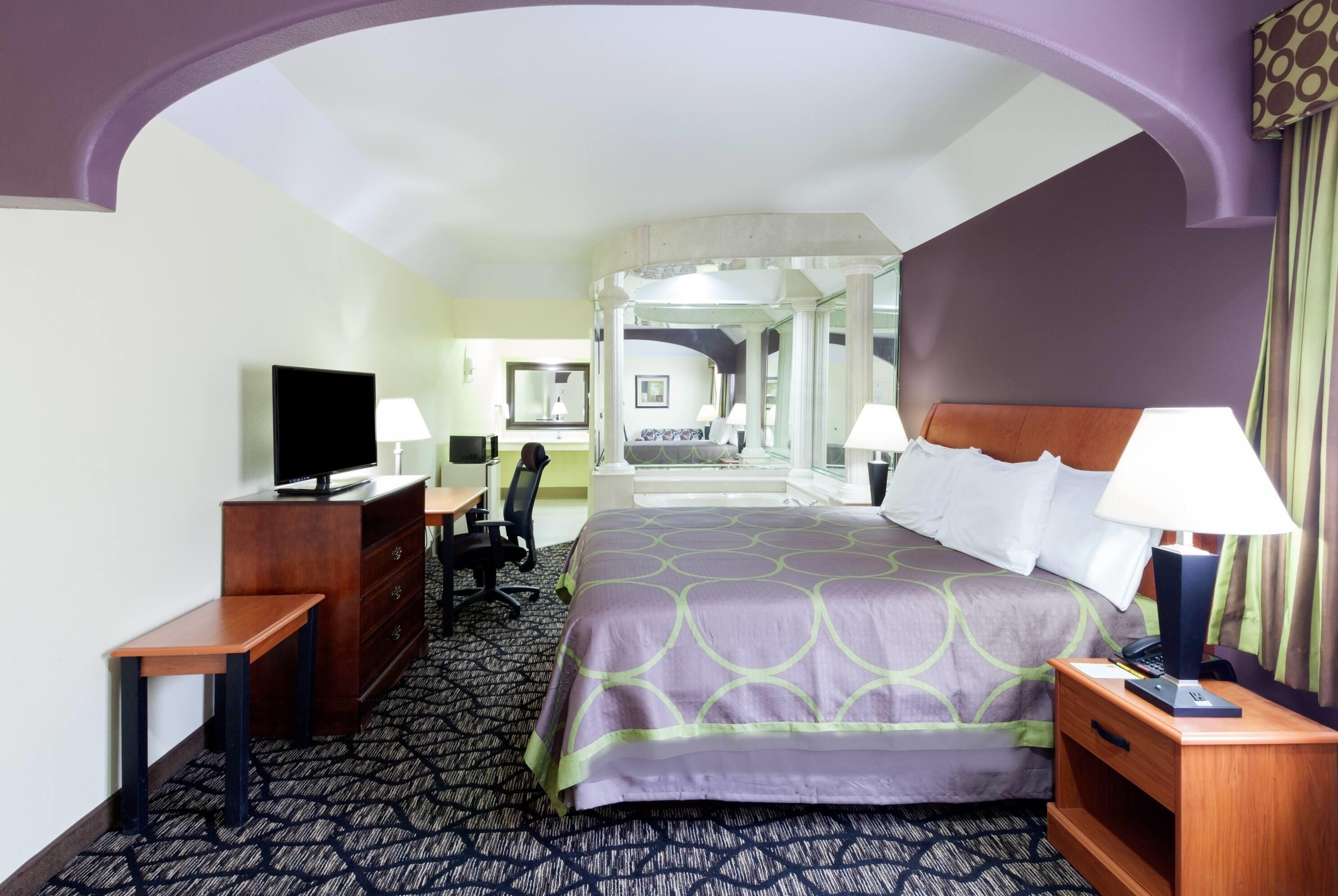 Habitación, 1 cama King size, para no fumadores | Escritorio, tabla de planchar con plancha y cunas gratuitas 