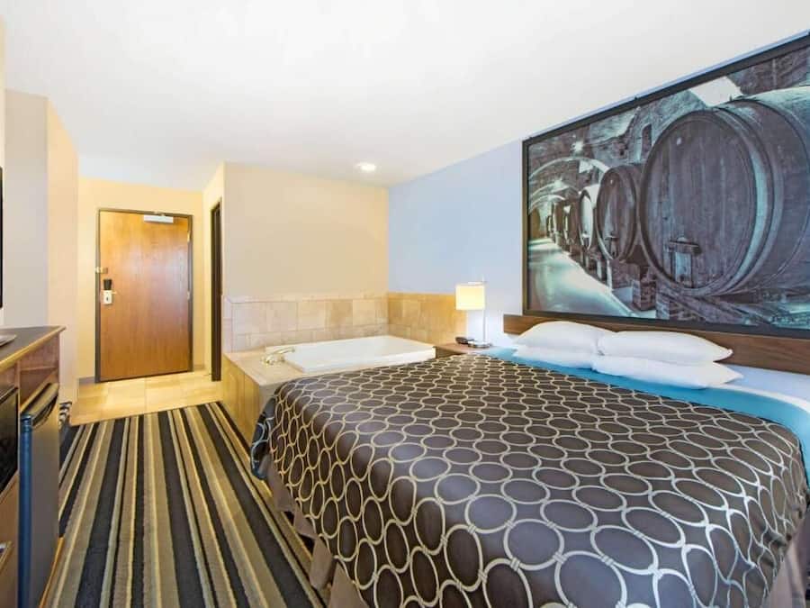 Desk, iron/ironing board, free cots/infant beds, free WiFi