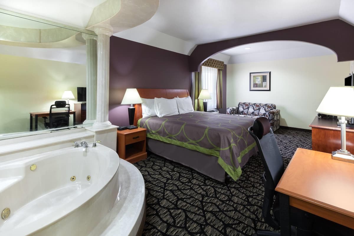 Room, 1 King Bed, Non Smoking | Desk, iron/ironing board, free cribs/infant beds, free WiFi