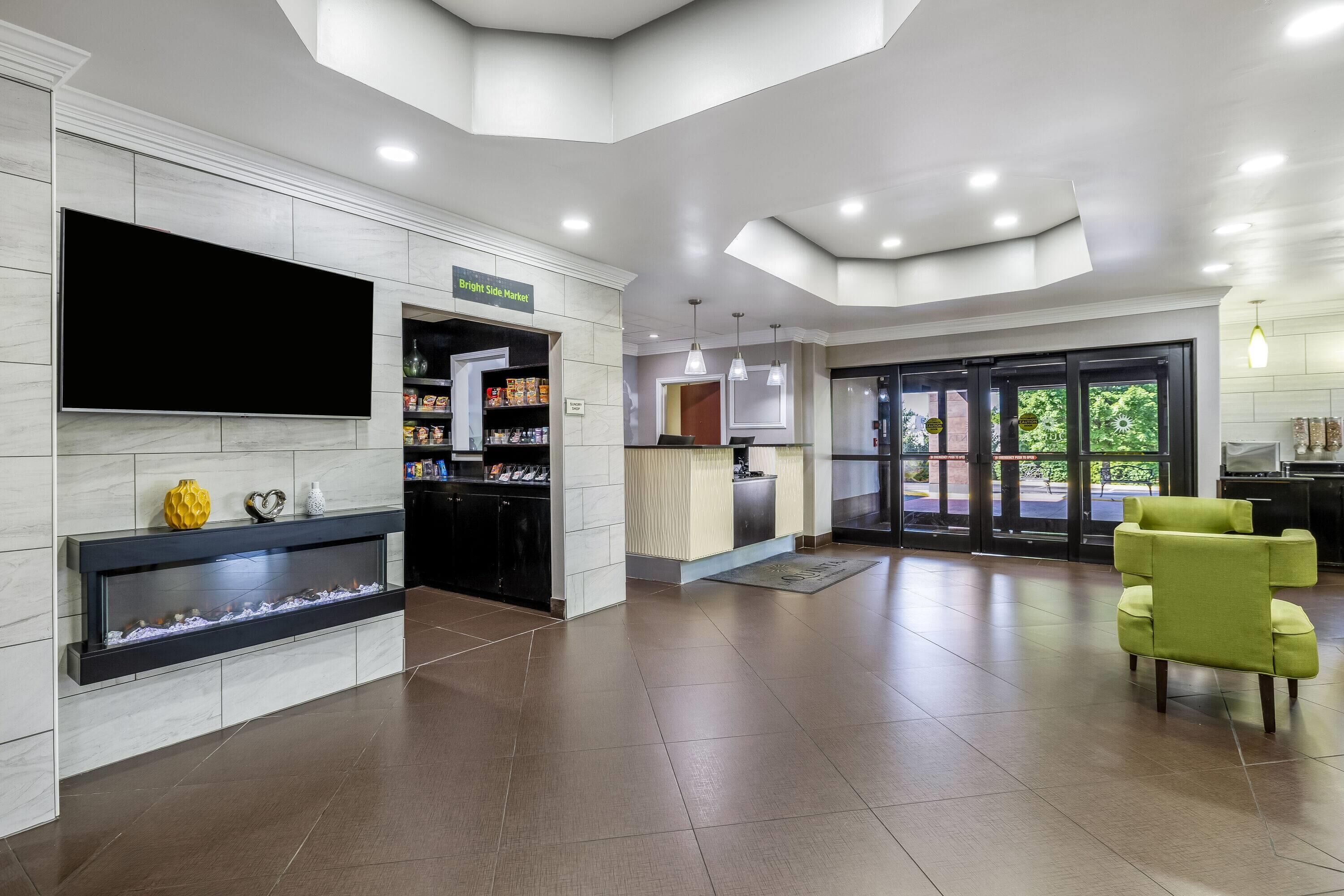 Foto - La Quinta Inn & Suites by Wyndham Louisville East