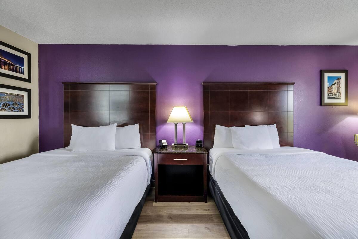 Room, 2 Queen Beds, Non Smoking