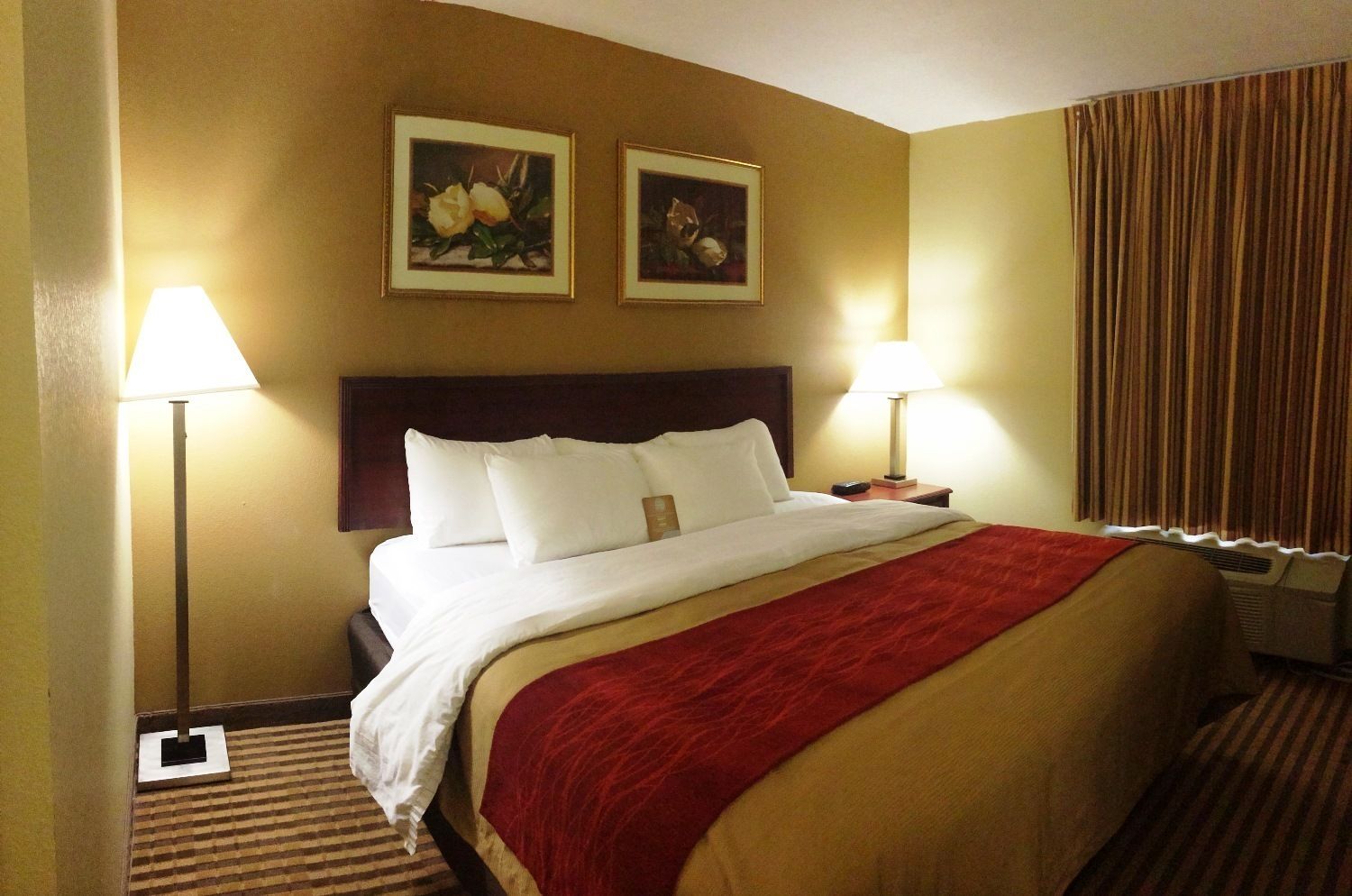 Standard Room, 1 King Bed, Smoking | Premium bedding, desk, iron/ironing board, cribs/infant beds