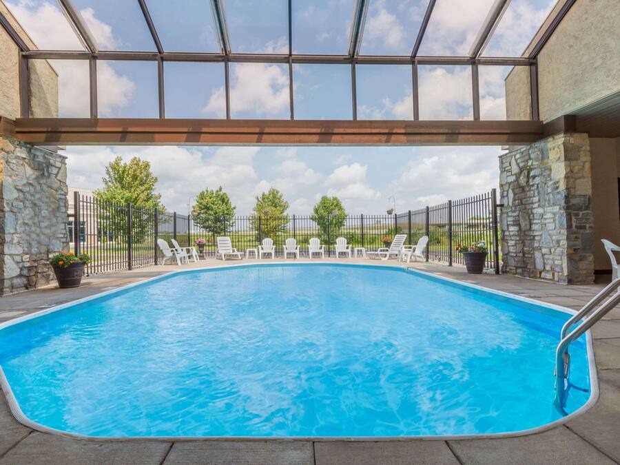 Alberca al aire libre por temporada