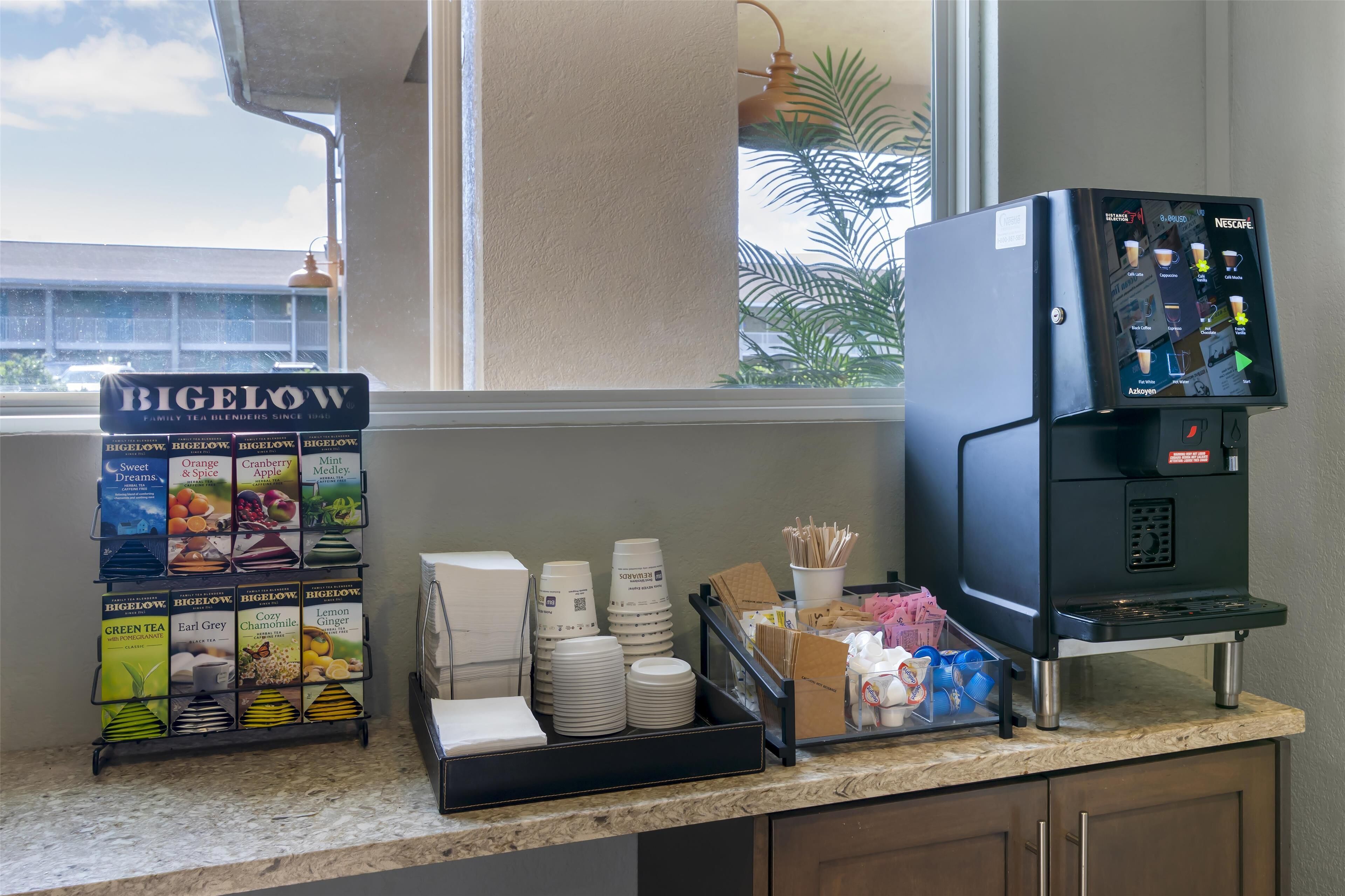 free daily continental breakfast