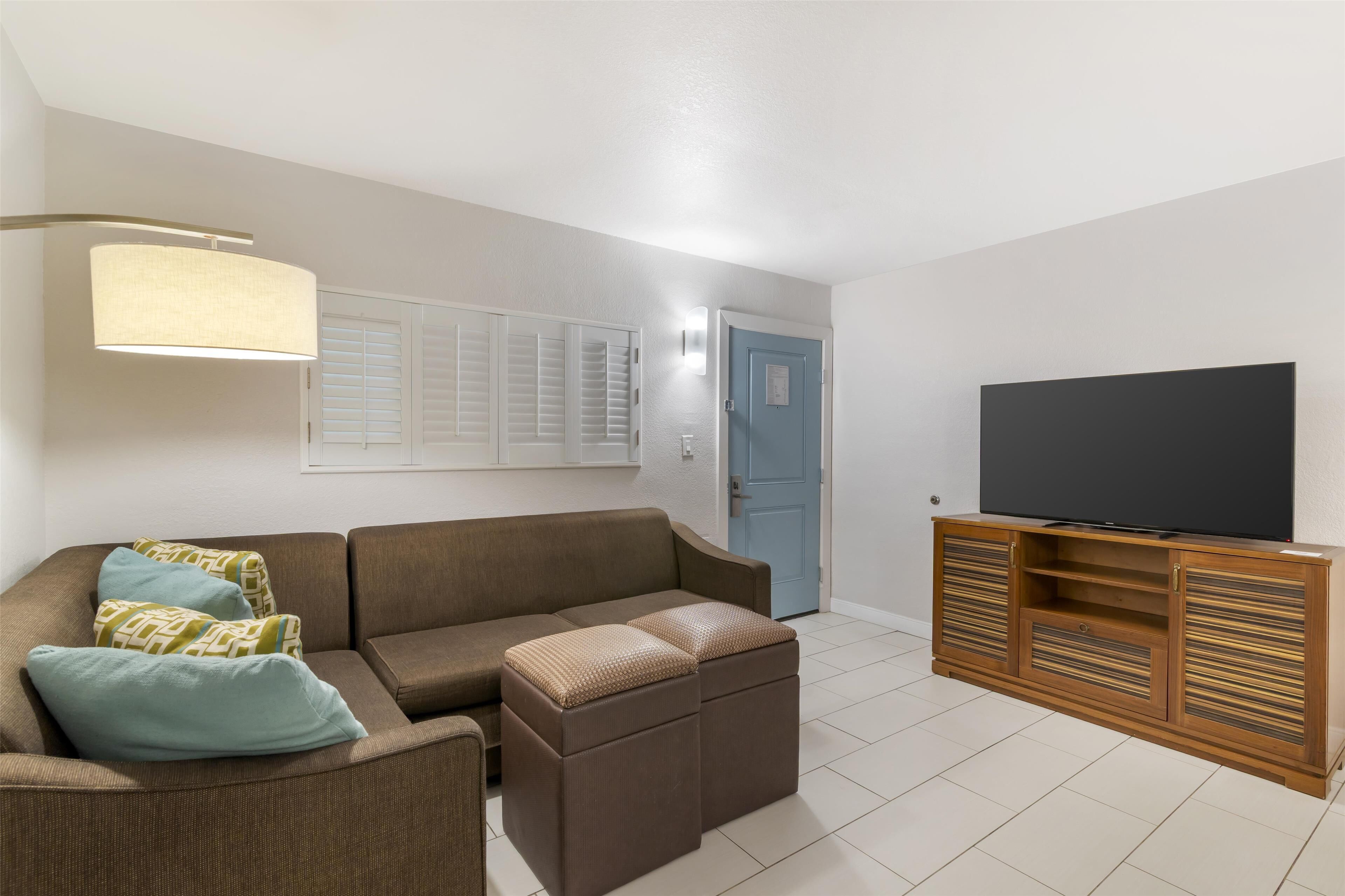 2 bedrooms, premium bedding, pillow-top beds, individually decorated