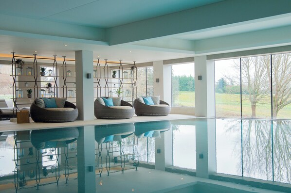Indoor pool, outdoor pool