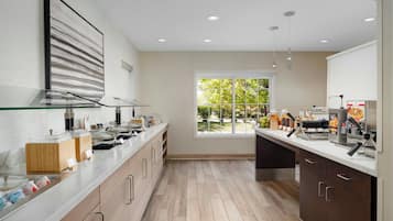 Desayuno buffet incluido todos los días