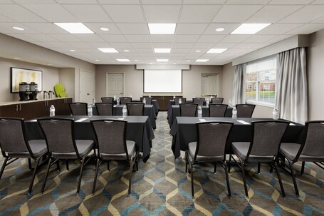 Residence Inn by Marriott Saddle River - Image 24