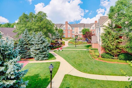 Residence Inn by Marriott Saddle River - Image 12