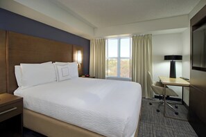 Ropa de cama de alta calidad y escritorio 