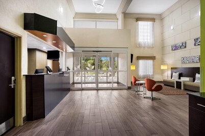 Sleep Inn & Suites Valdosta Mall Area