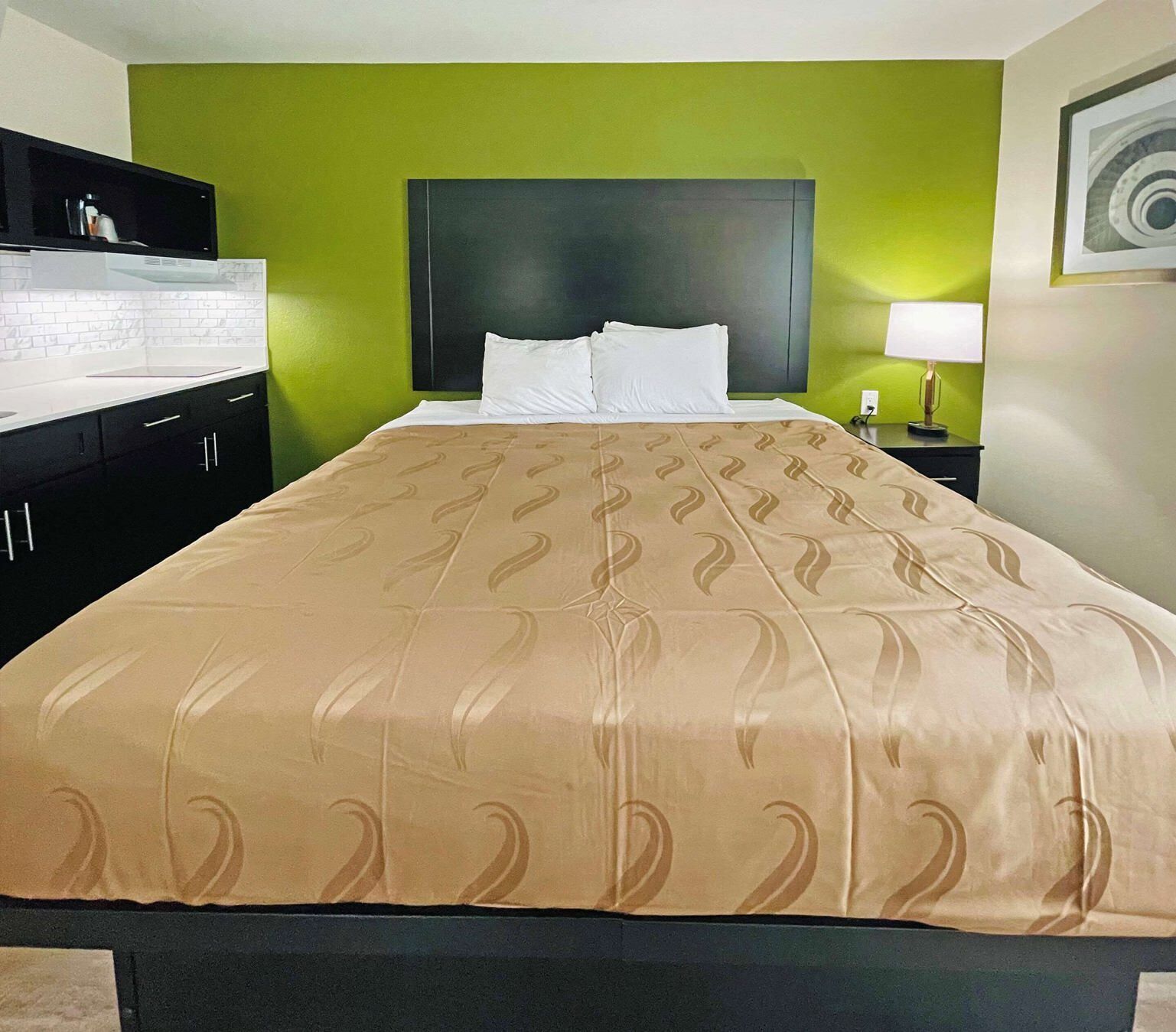 Desk, iron/ironing board, free cots/infant beds, free rollaway beds