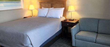 Desk, laptop workspace, free WiFi, bed sheets