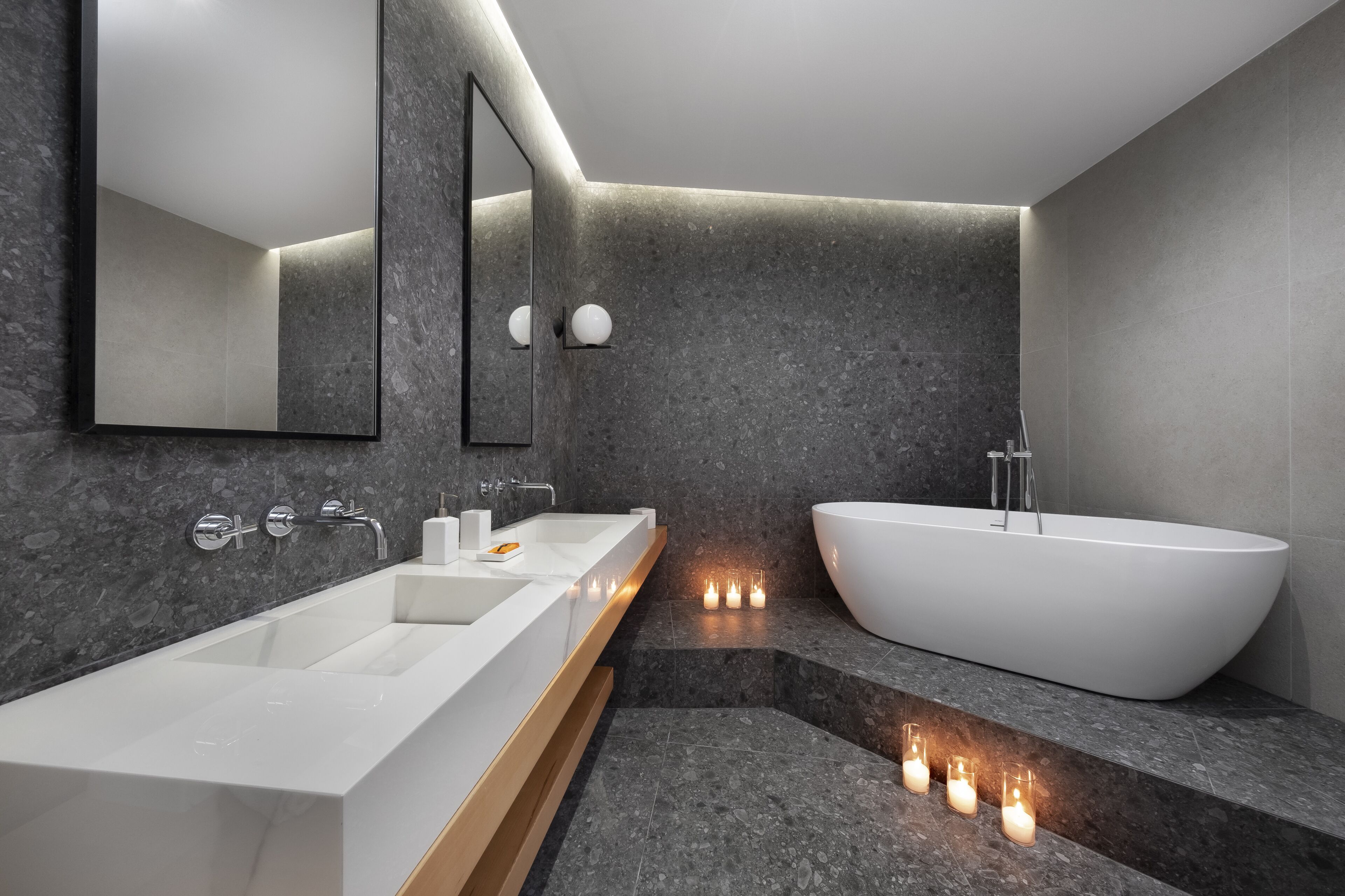 exclusive suite, private pool, sea view | bathroom | designer toiletries, hair dryer, slippers, towels