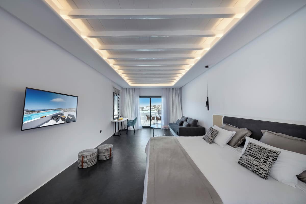 4 chambres, minibar, coffre-fort, décor unique