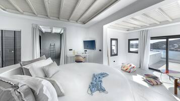 4 habitaciones, minibar y caja de seguridad en la habitación